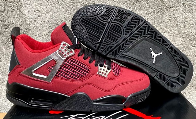 Air Jordan 4 Cement 2024 Red Silver